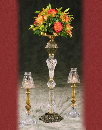 RC 53 RENT BASE:8 • HEIGHT:31 Hand cut 24% full lead crystal