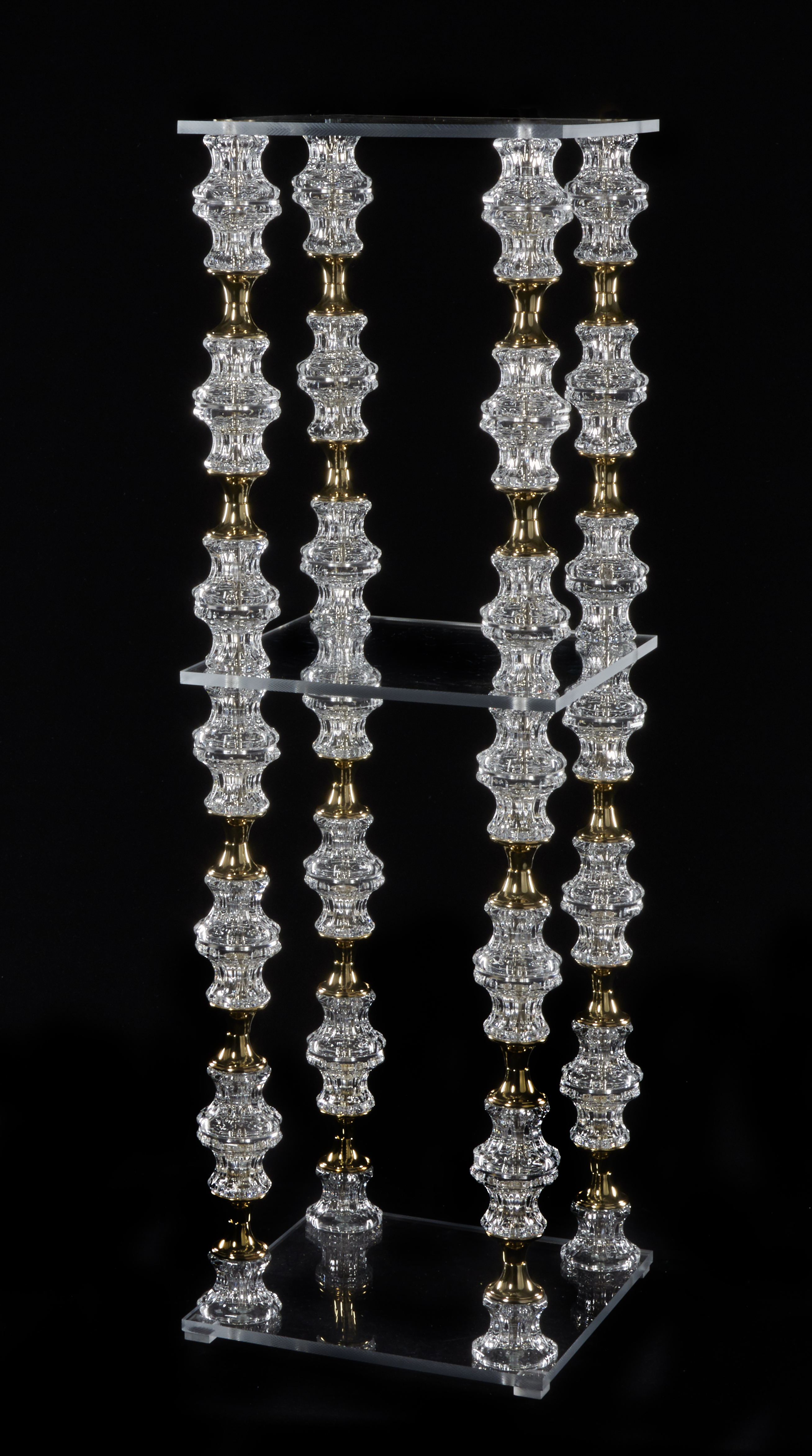 RL425 Isabella Shelved Tall Centerpiece Base 14