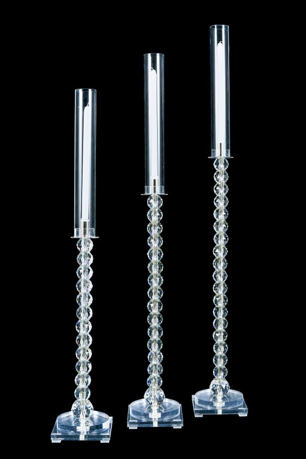 ITEM UC181  MODERN ROUND CANDLESTICKS HEIGHTS 27